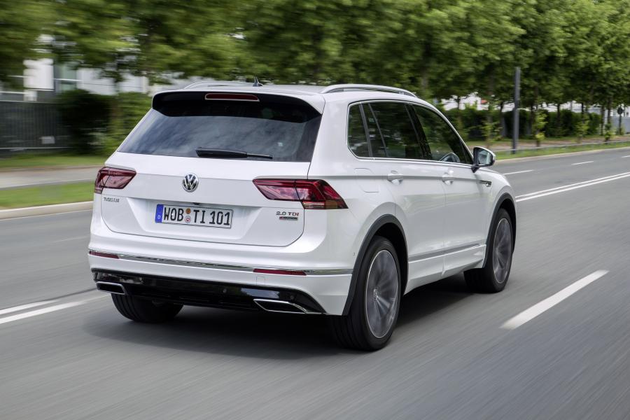  Volkswagen Tiguan R-Line 2016 года  (WW) (фото 12 из 36)